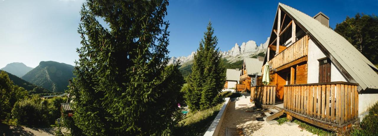 Les chalets de Pré Clos en Vercors Saint-Andéol Exterior foto