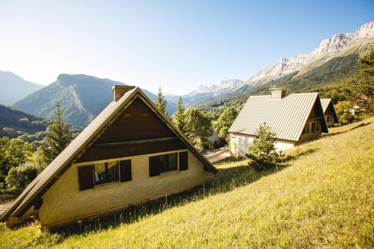 Les chalets de Pré Clos en Vercors Saint-Andéol Exterior foto