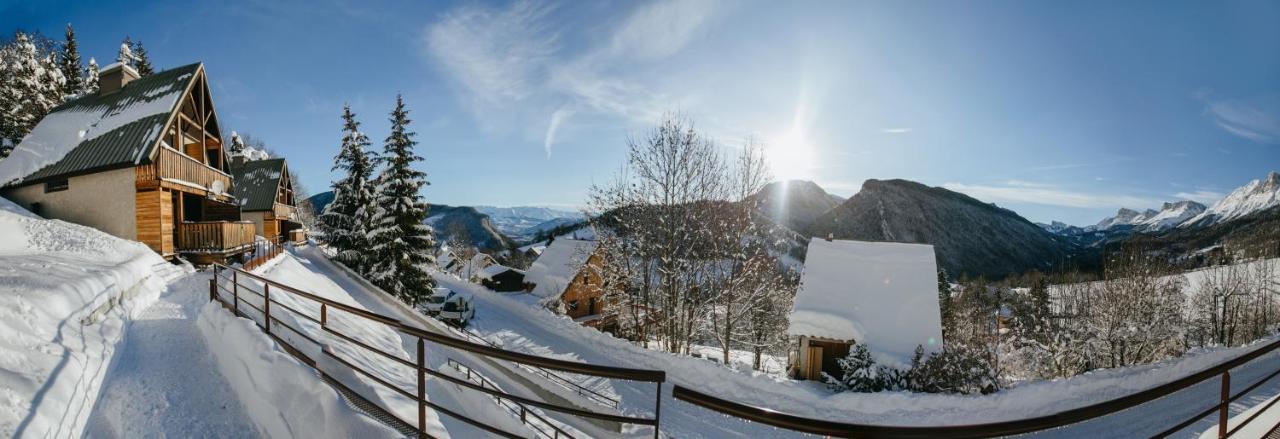 Les chalets de Pré Clos en Vercors Saint-Andéol Exterior foto