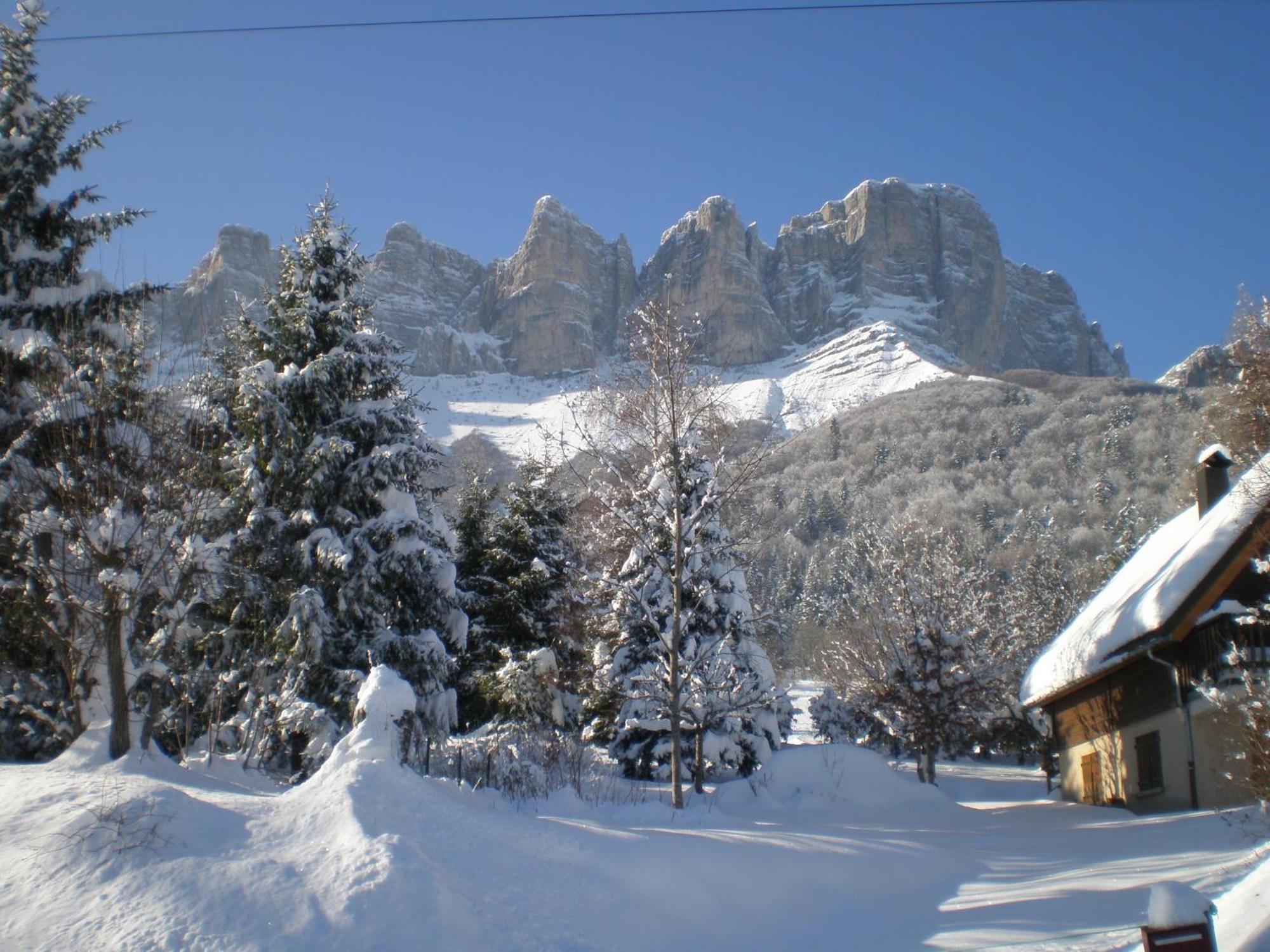 Les chalets de Pré Clos en Vercors Saint-Andéol Exterior foto