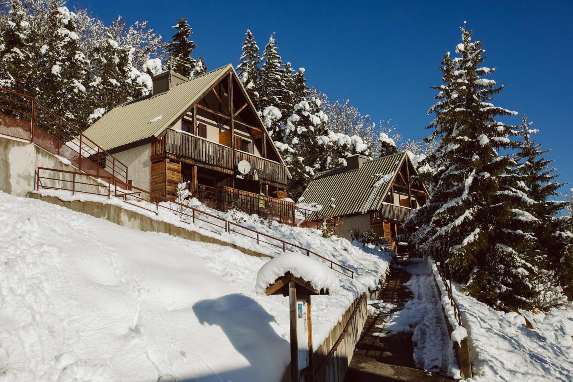 Les chalets de Pré Clos en Vercors Saint-Andéol Exterior foto