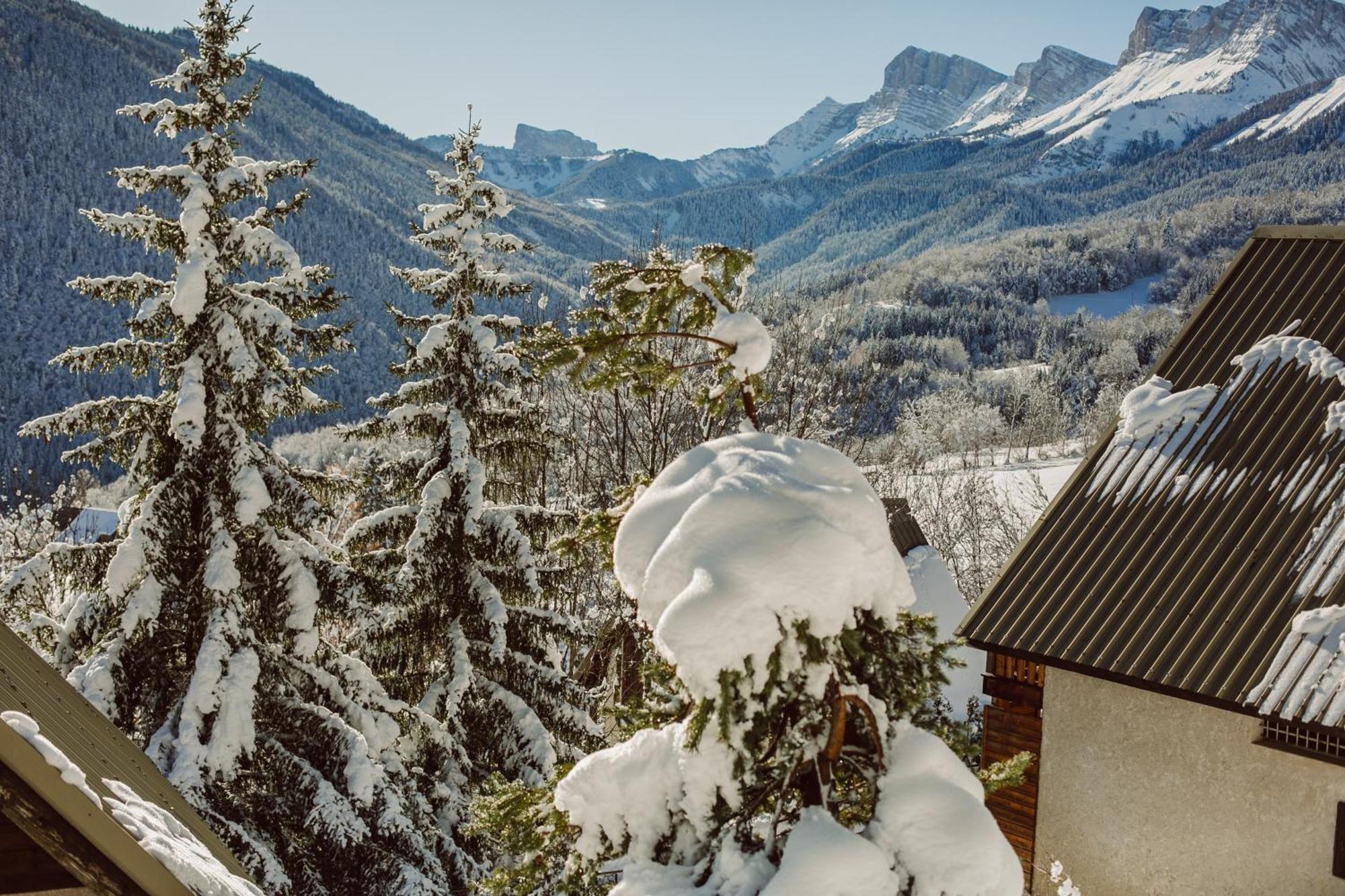 Les chalets de Pré Clos en Vercors Saint-Andéol Exterior foto