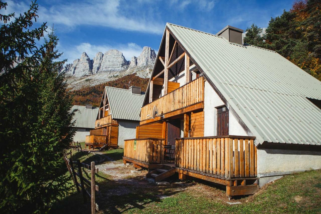 Les chalets de Pré Clos en Vercors Saint-Andéol Exterior foto